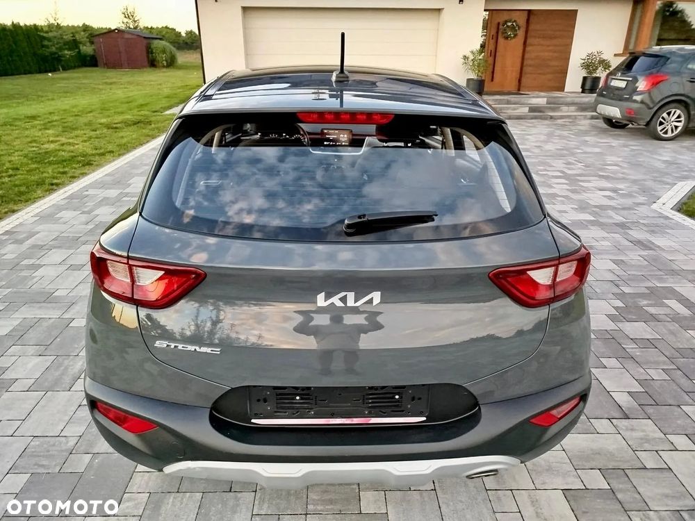 Kia Stonic 1.2 L Business Line - 19