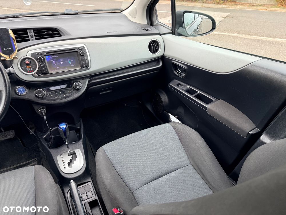 Toyota Yaris - 20