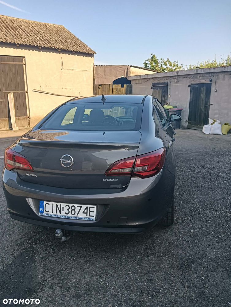 Opel Astra 1.7 CDTI ecoFLEX - 8