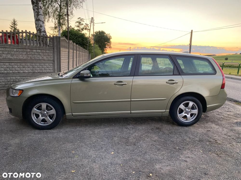 Volvo V50 1.6D Momentum - 9