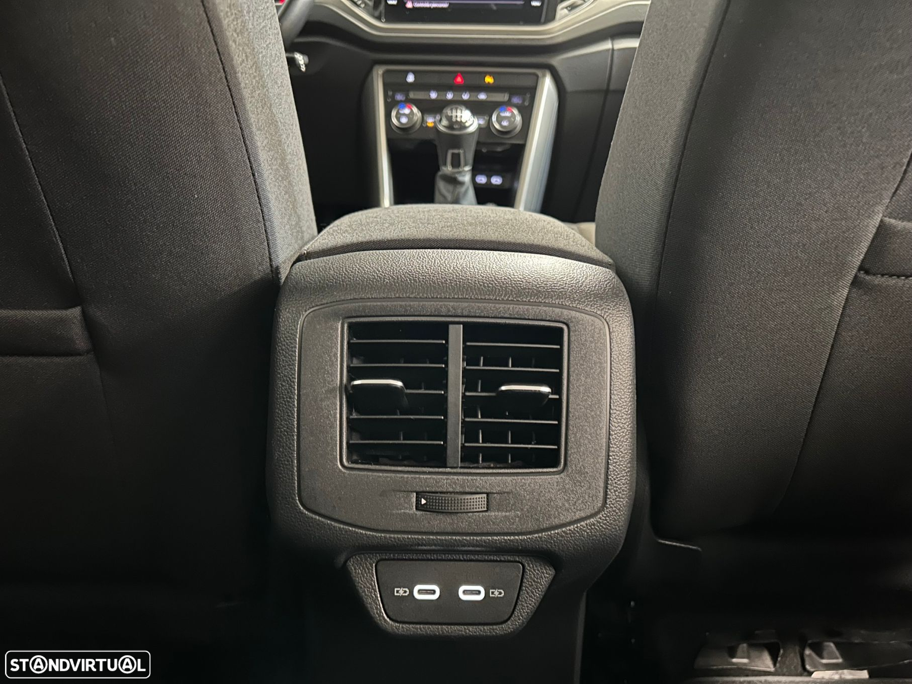 VW T-Roc 1.0 TSI Style - 40
