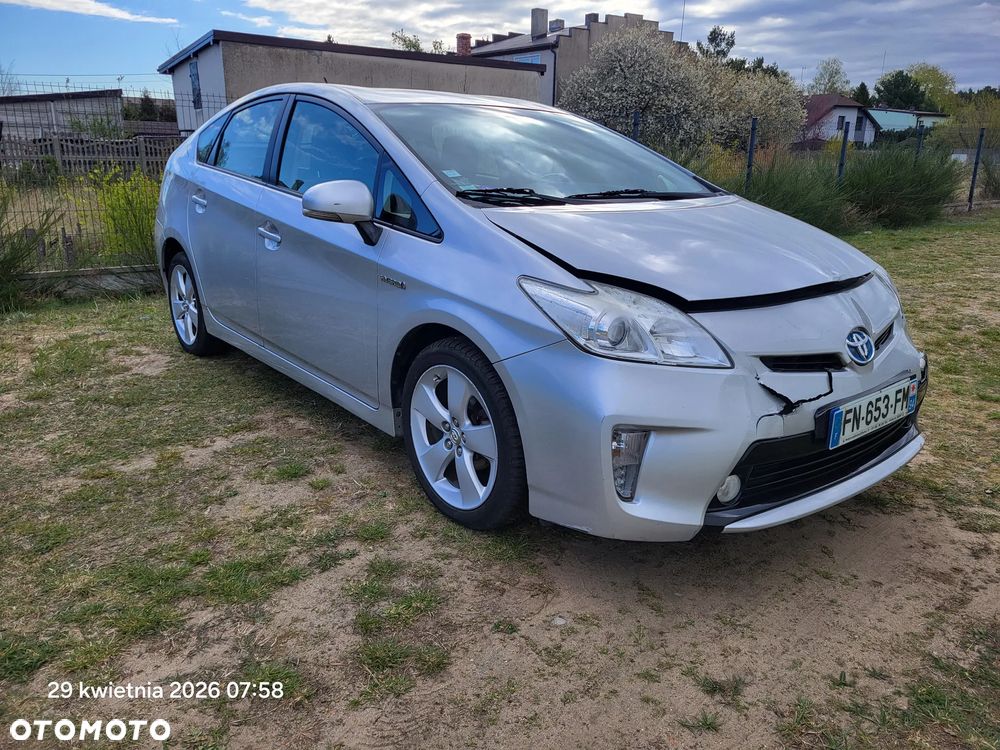 Toyota Prius (Hybrid) Executive - 1