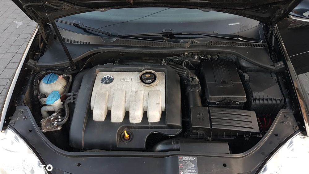 Volkswagen Golf 1.9 TDI Goal - 17