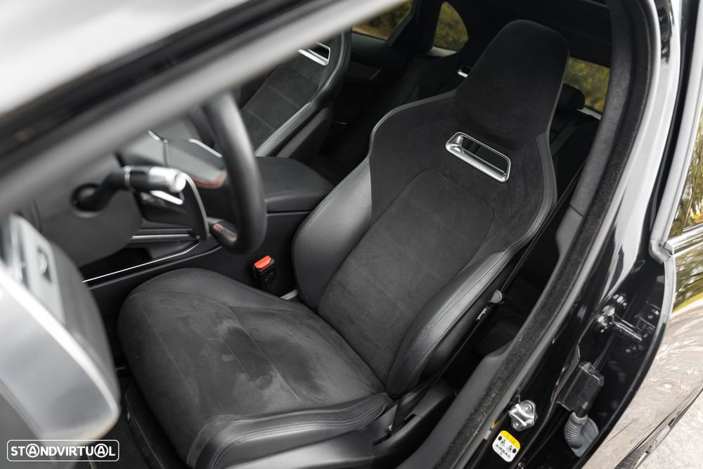 Jaguar F-Pace 5.0 V8 AWD SVR - 24