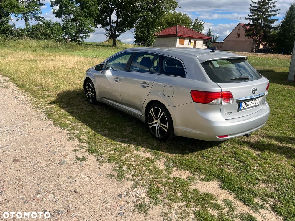 Toyota Avensis 1.8 Sol EU5 - 2