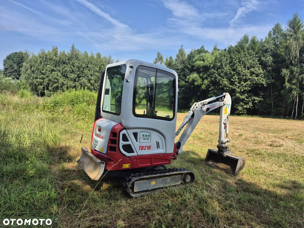 Takeuchi TB216 - 3
