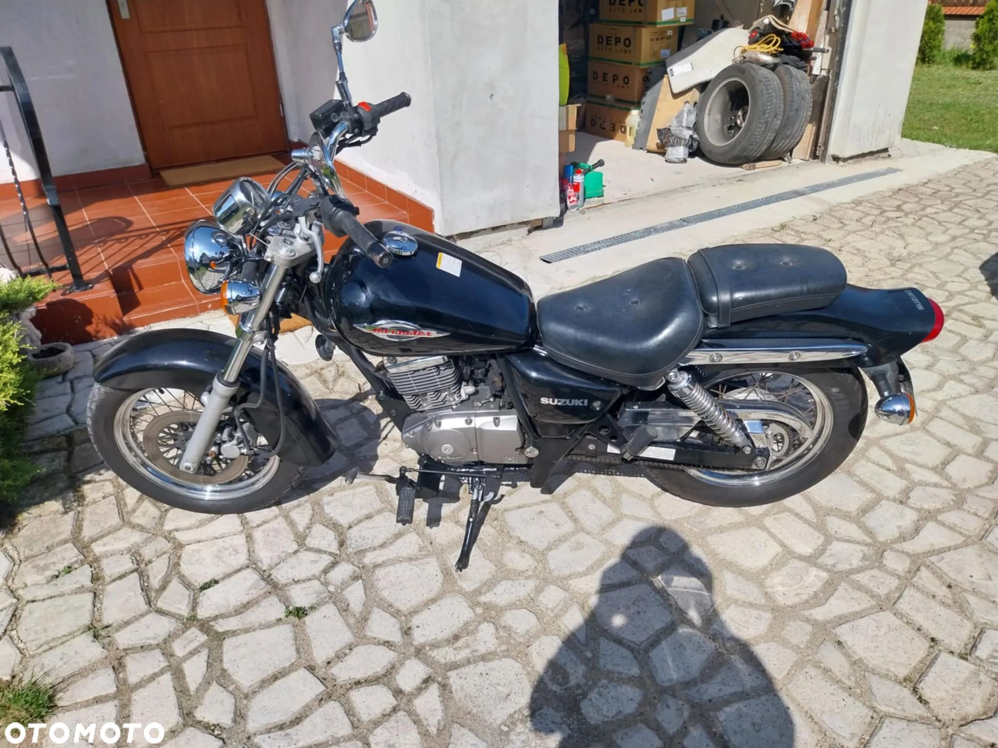 Suzuki Marauder - 1