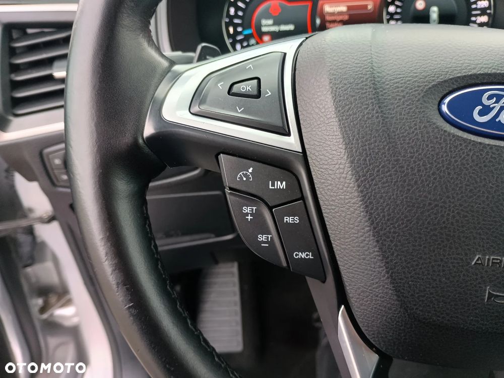 Ford Galaxy 2.0 TDCi Titanium - 27