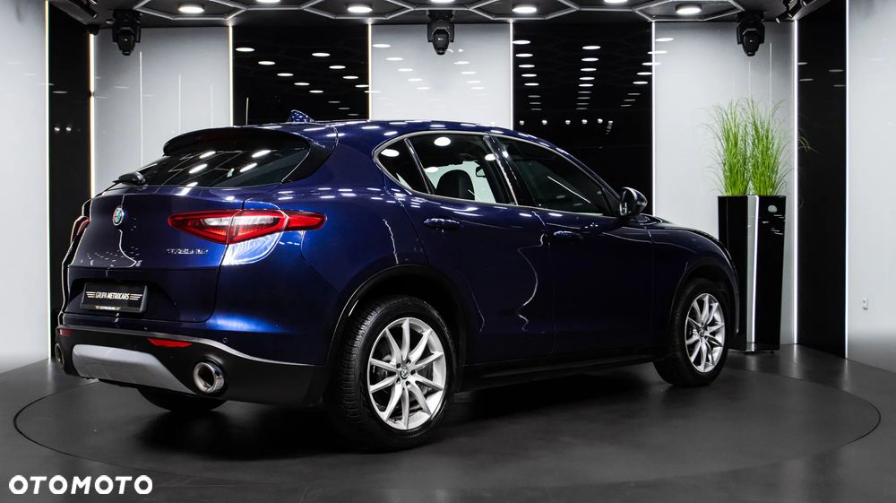 Alfa Romeo Stelvio 2.0 Turbo Executive Q4 - 6