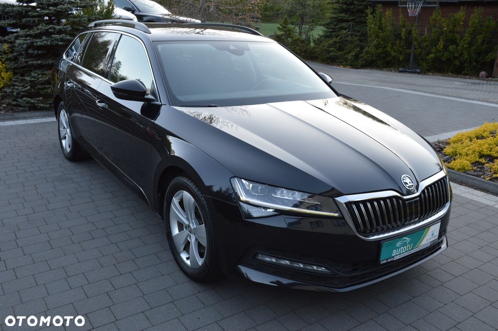 Skoda Superb 2.0 TDI SCR Sportline DSG - 10