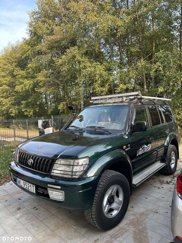 Toyota Land Cruiser - 9