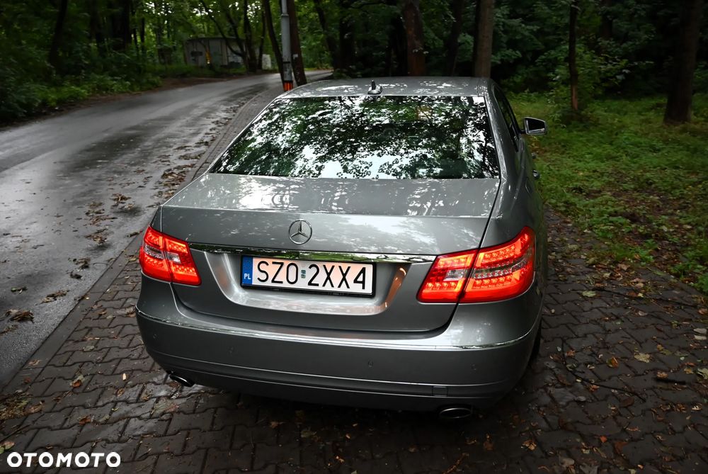 Mercedes-Benz Klasa E - 18