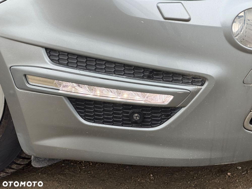 Ford S-Max 2.0 TDCi Titanium - 13