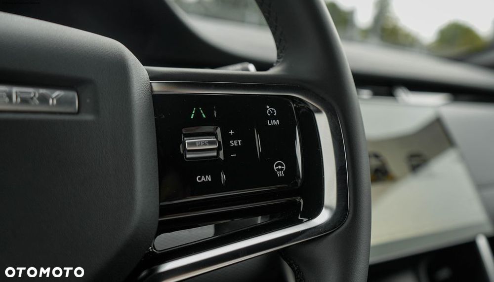 Land Rover Discovery Sport - 19