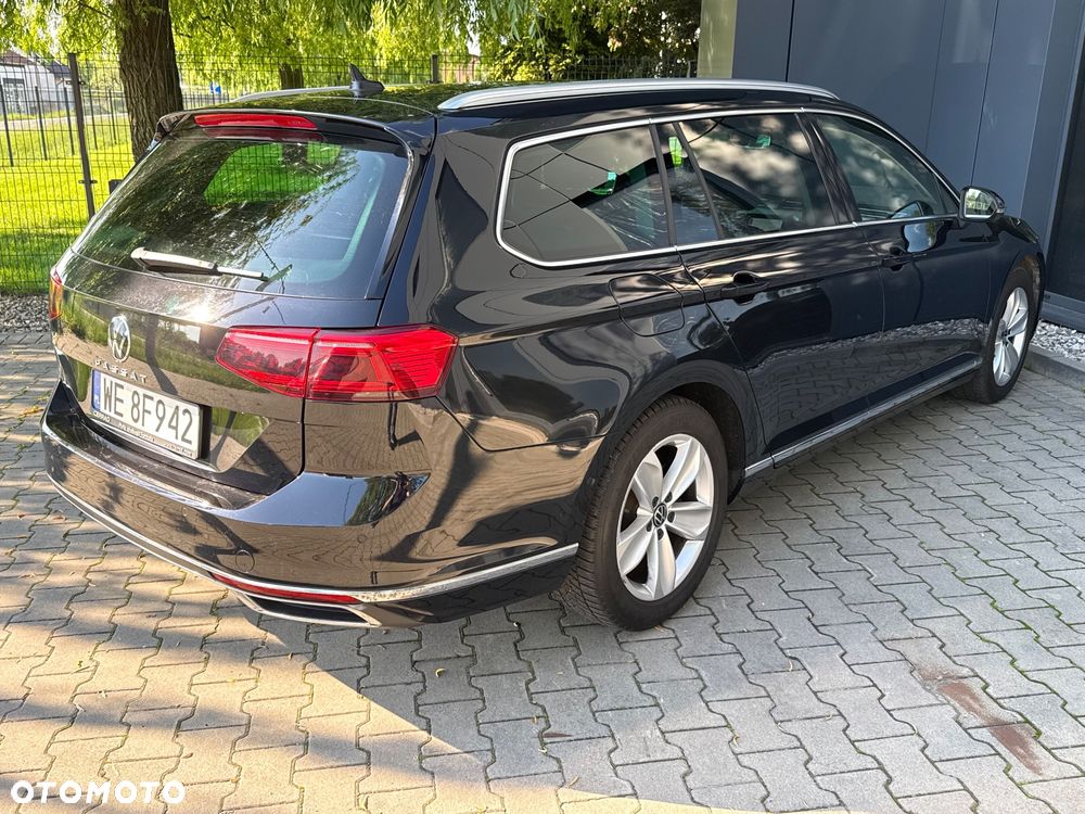 Volkswagen Passat 2.0 TDI EVO Elegance DSG - 23