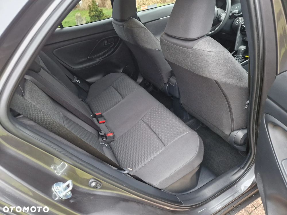 Toyota Yaris Cross Hybrid 1.5 Style - 28