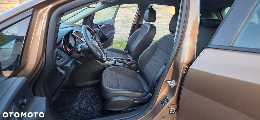 Opel Astra 1.4 Turbo Edition - 23