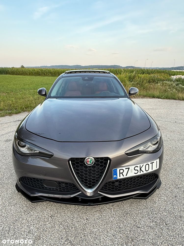 Alfa Romeo Giulia 2.0 Turbo TI Q4 - 4