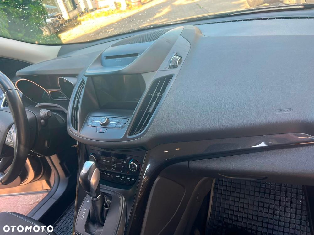Ford Kuga 1.5 EcoBoost 4x4 Titanium - 15
