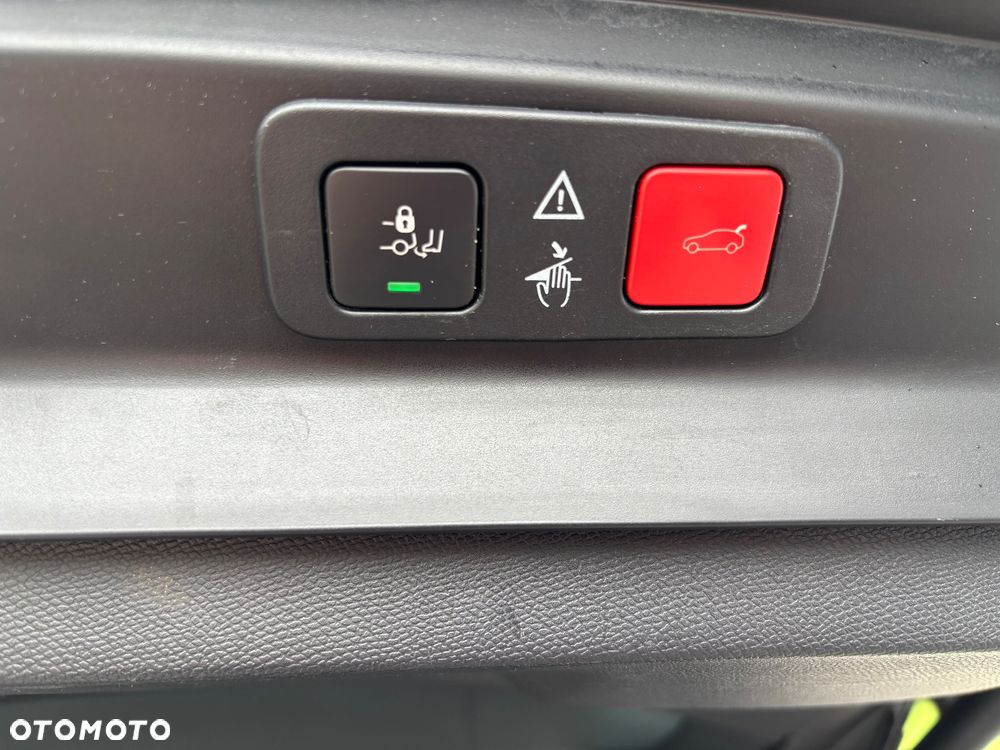 Peugeot 5008 BlueHDI 120 EAT6 Stop & Start Allure - 17