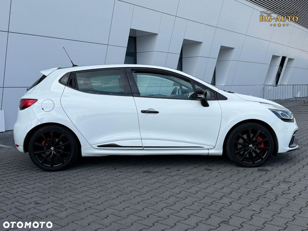 Renault Clio - 8