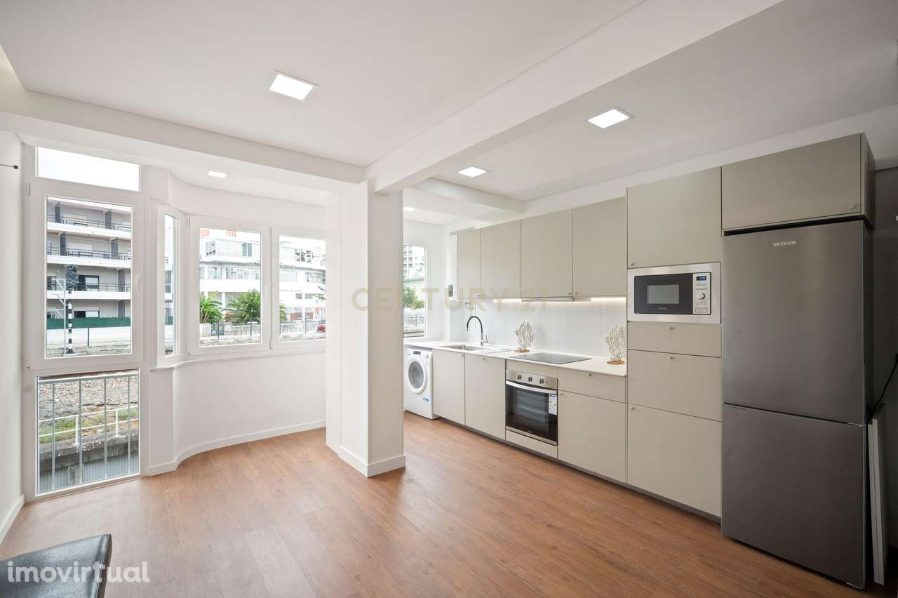 Apartamento T3 em Oeiras - Novo e Pronto a Habitar - Grande imagem: 2/37