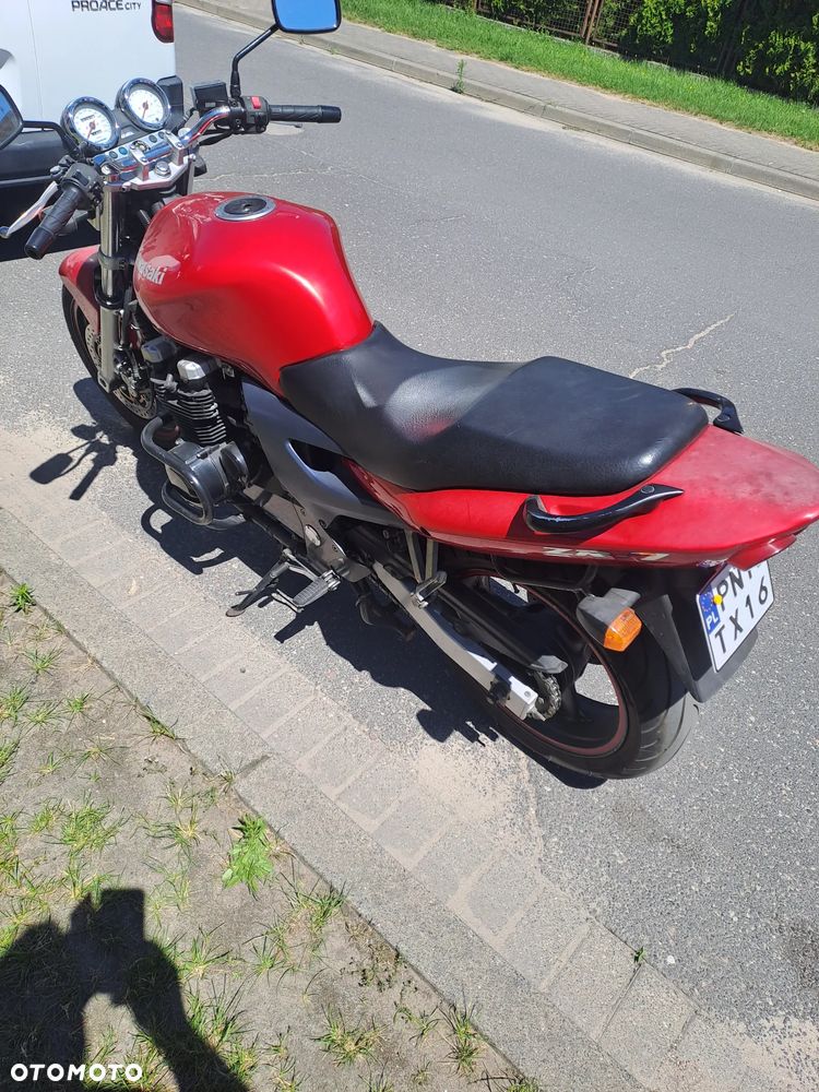 Kawasaki ZR - 4