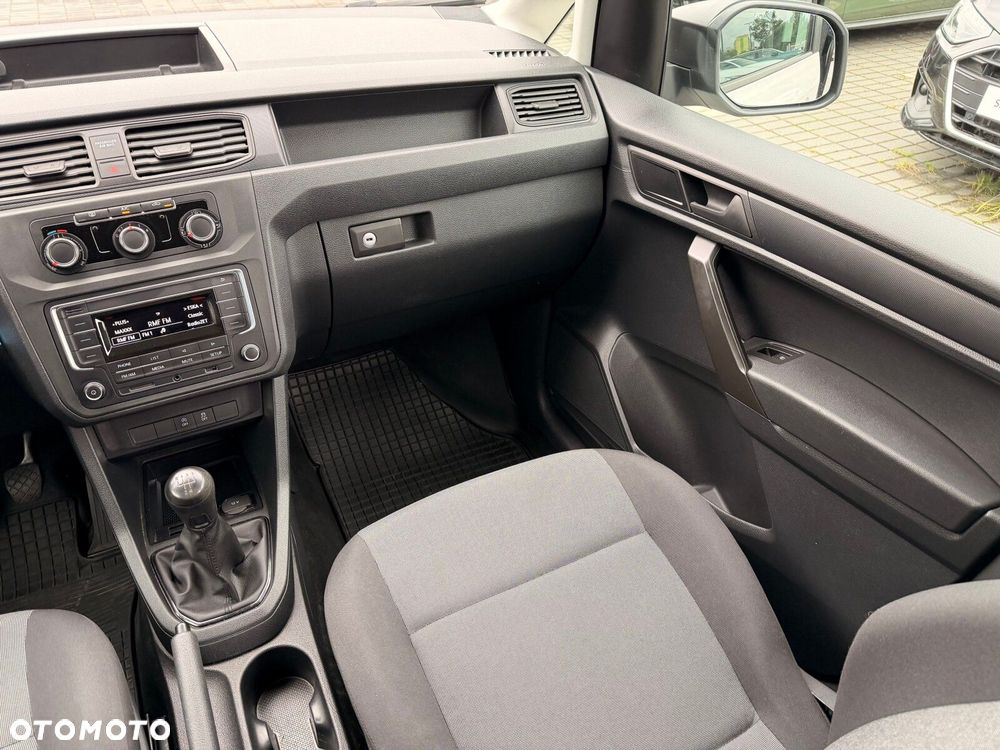 Volkswagen Caddy - 18