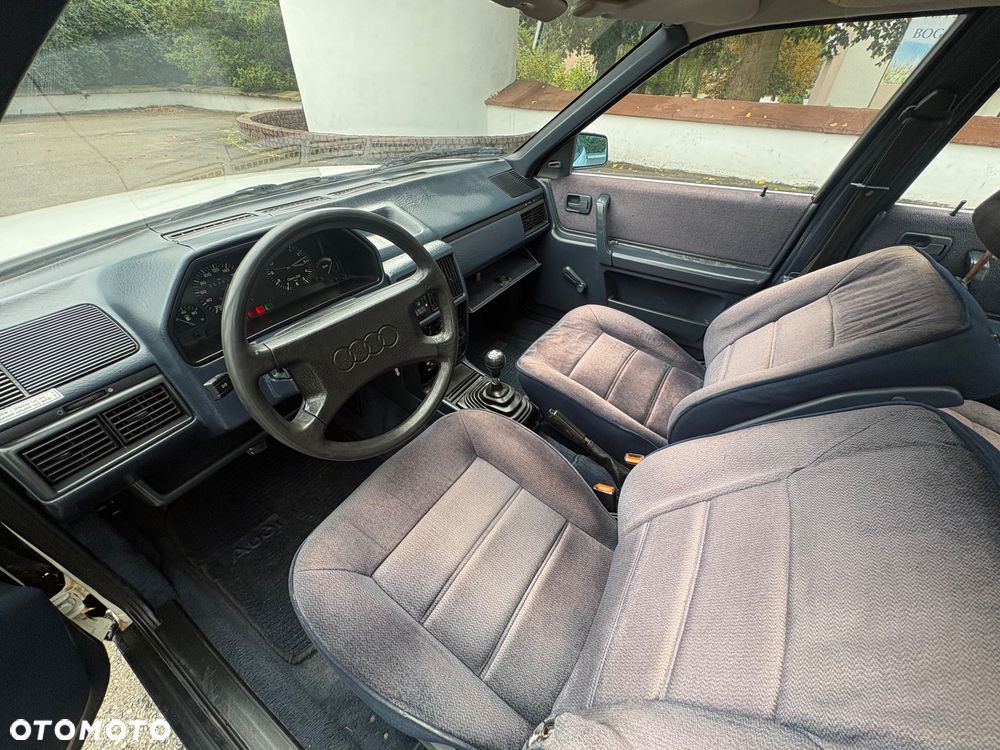 Audi 100 1.8 - 12