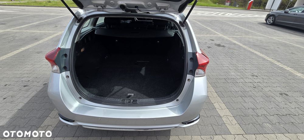 Toyota Auris - 6