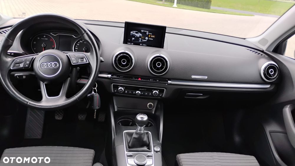 Audi A3 Limousine - 8