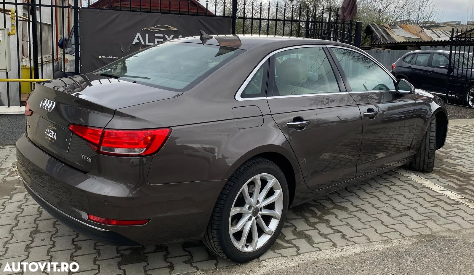 Audi A4 - 5