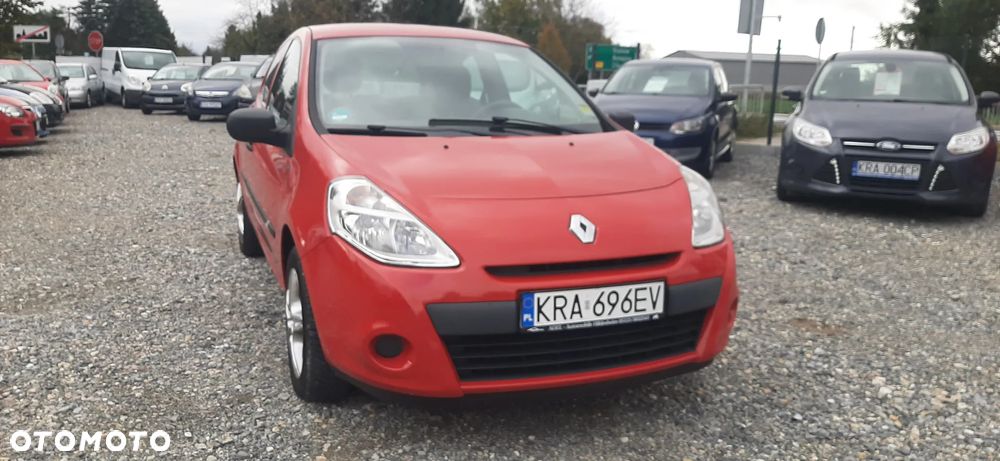 Renault Clio - 23