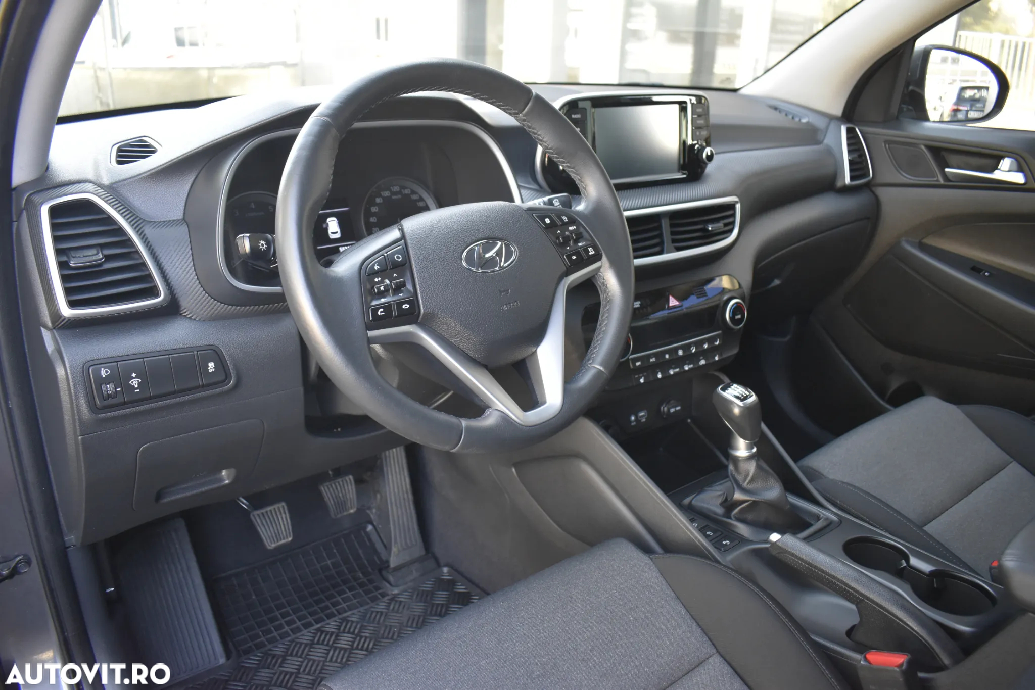 Hyundai Tucson 1.6 GDI 2WD 6MT ISG Style - 33