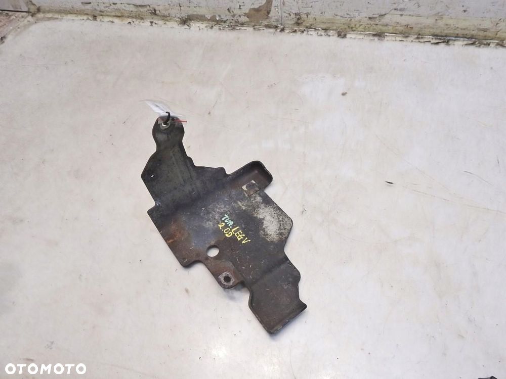 OSŁONA TERMICZNA TURBINY SUBARU LEGACY V 2.0 D - 3