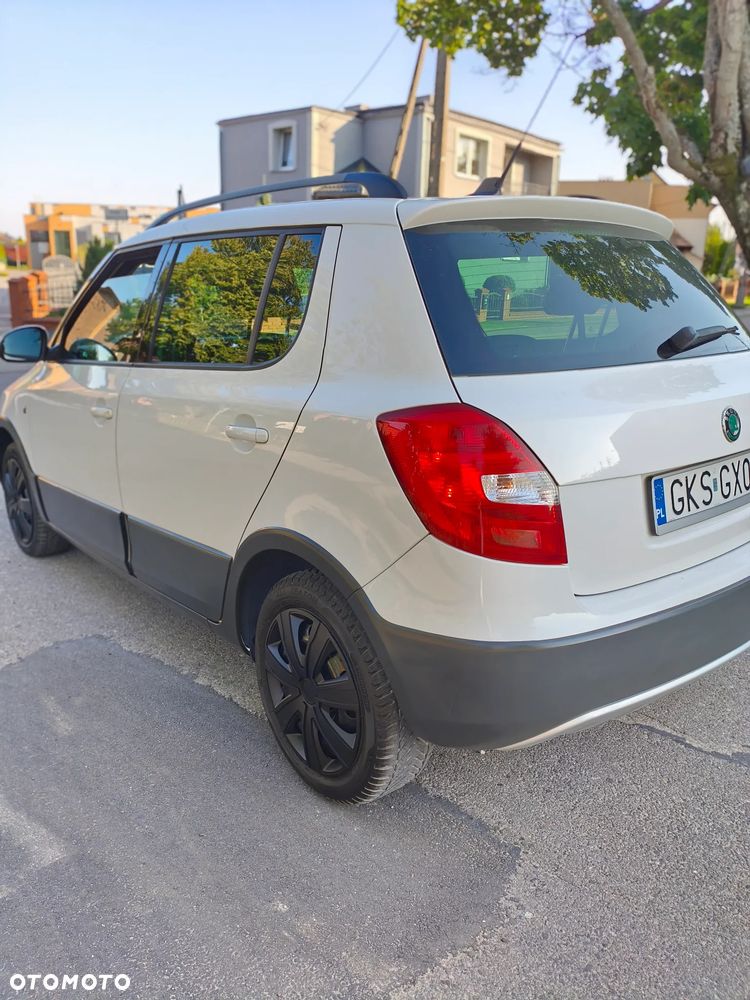 Skoda Fabia 1.6 TDI DPF Scout - 6