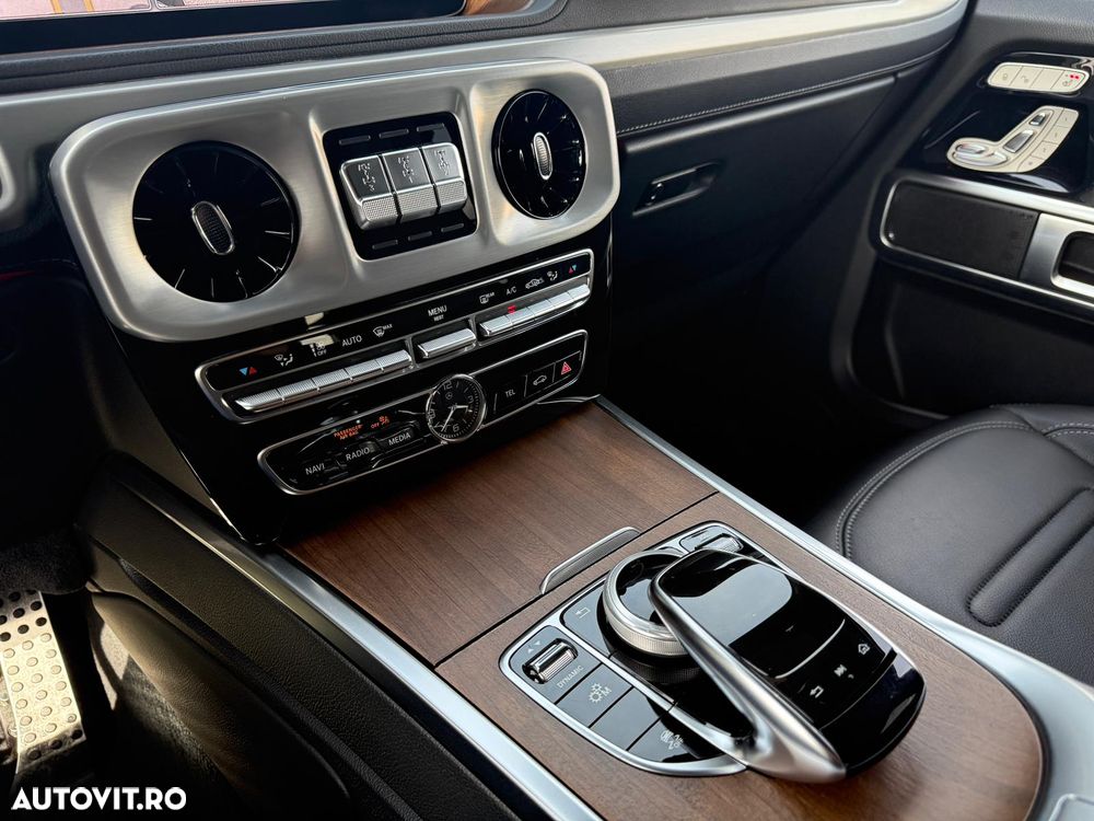 Mercedes-Benz G 350 d 9G-TRONIC AMG Line - 23