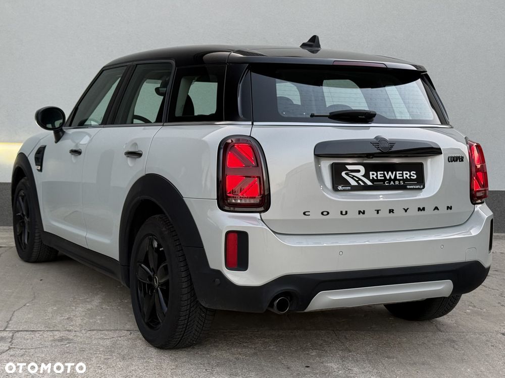 MINI Countryman Cooper Classic Trim - 4