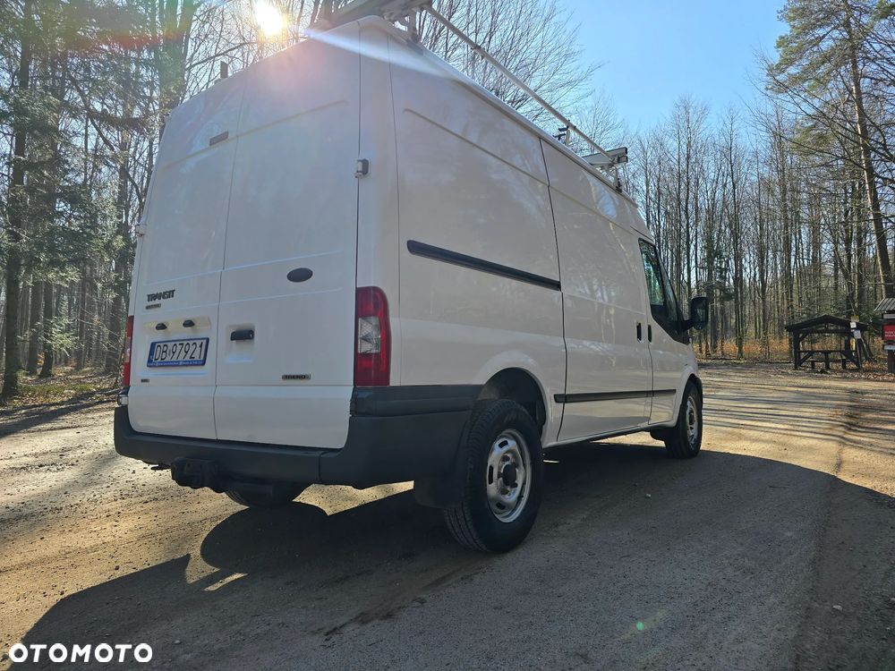 Ford Transit - 26