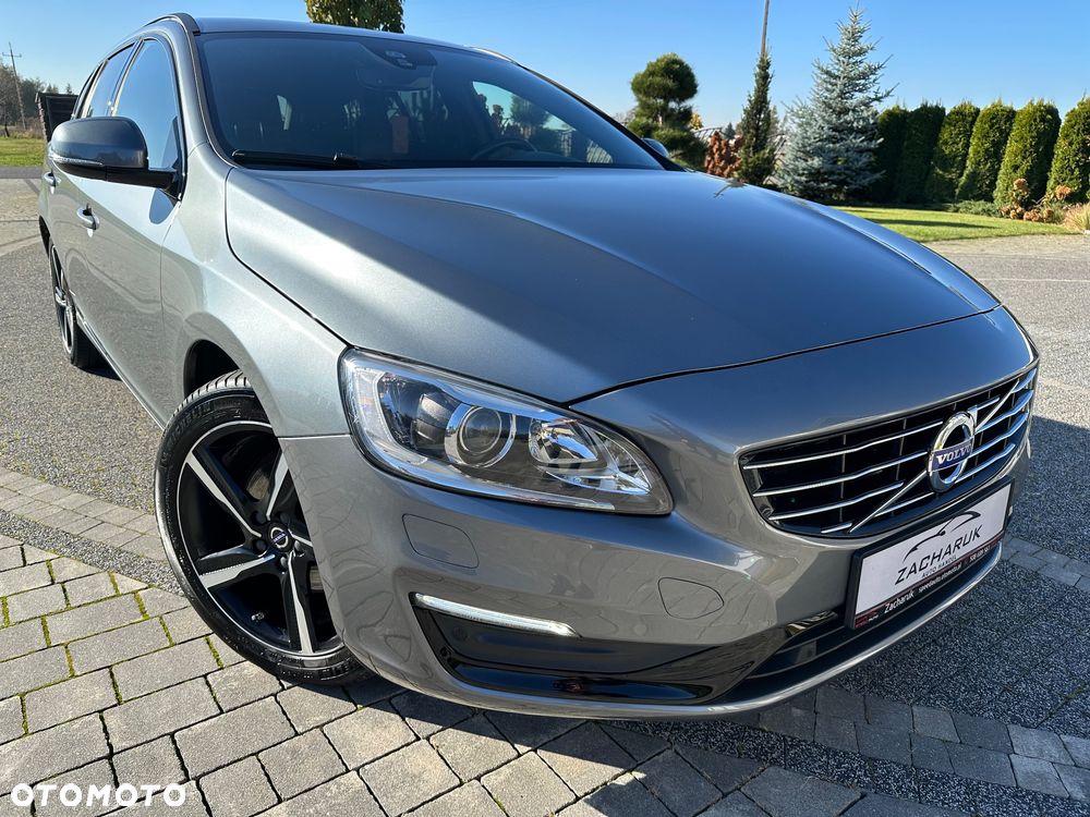 Volvo V60 D4 Geartronic Summum - 9