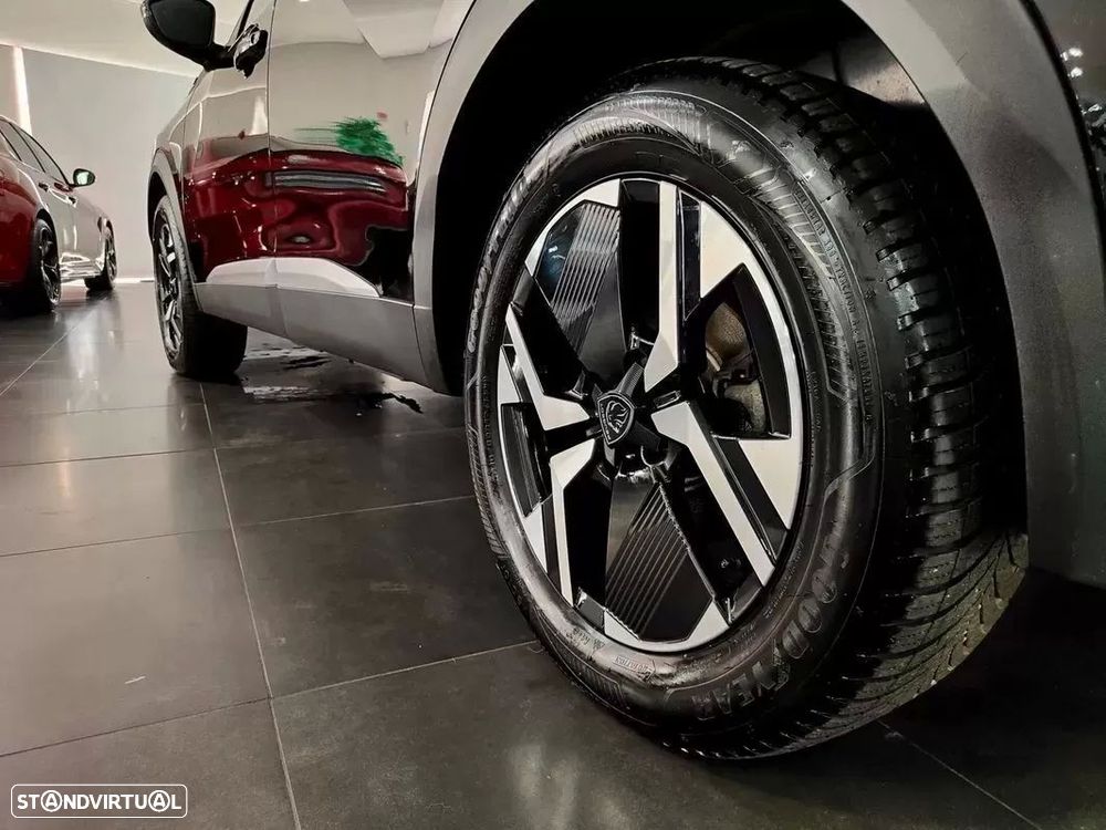 Peugeot e-2008 50 kWh GT Line - 34