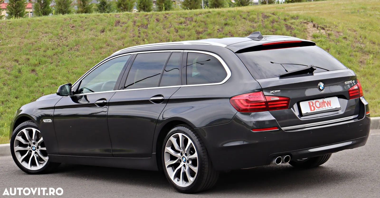 BMW Seria 5 525d Touring Aut. Luxury Line - 8
