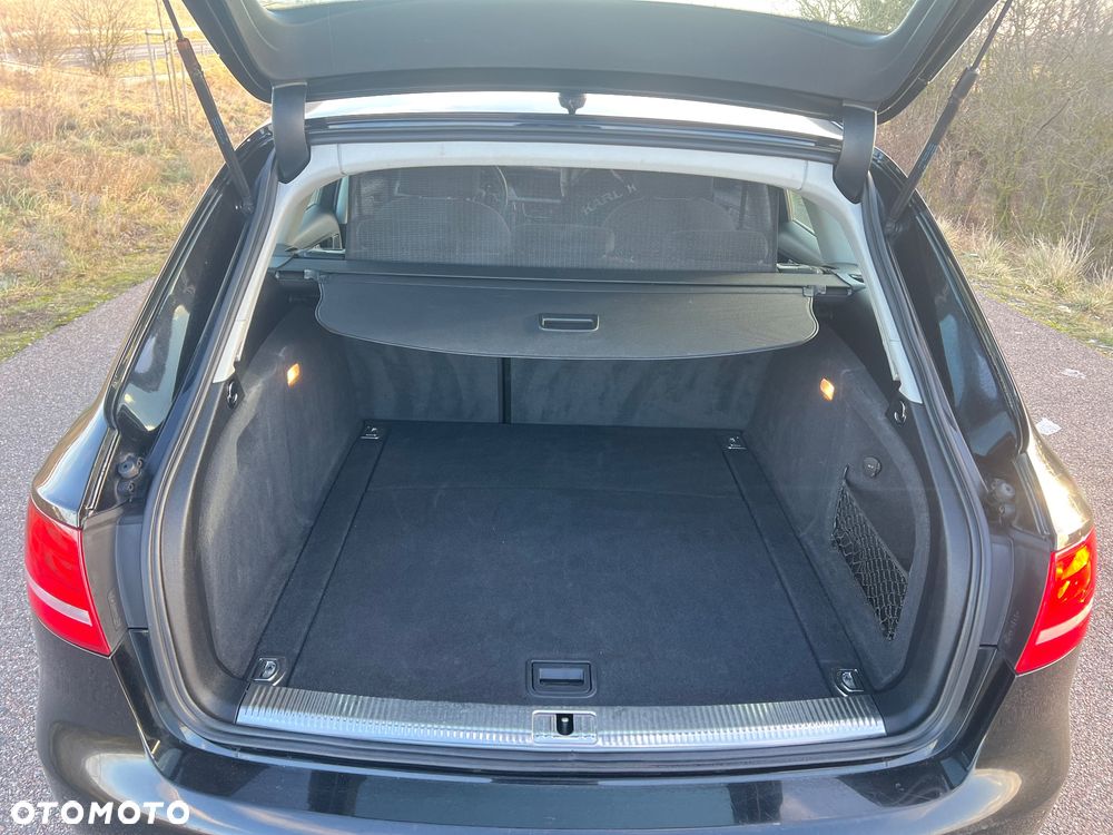 Audi A4 Avant 2.0 TDI DPF Attraction - 13