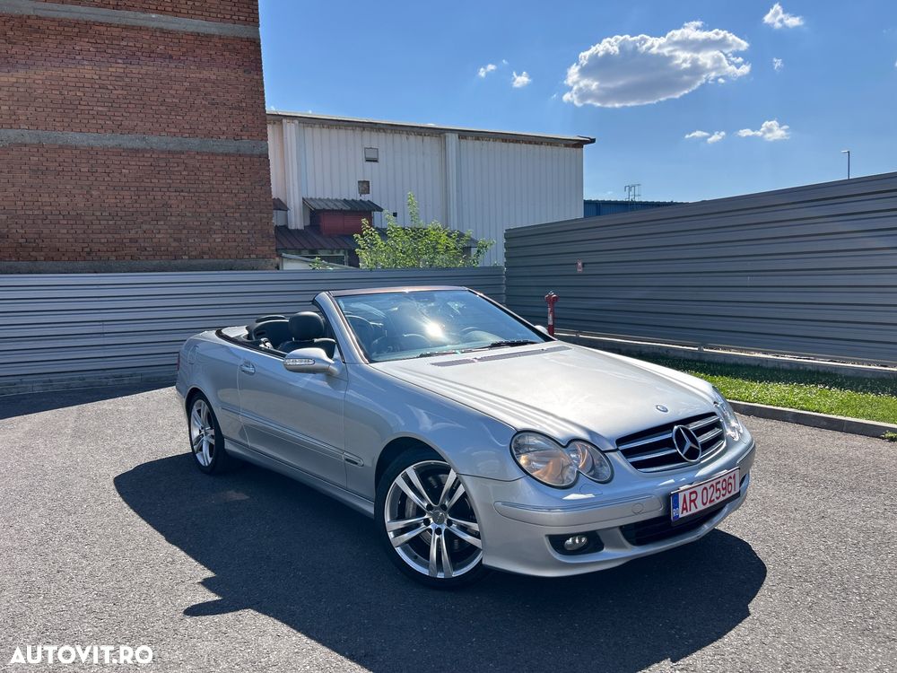 Mercedes-Benz CLK 320 CDI 7G-TRONIC Elegance DPF Cabriolet - 3