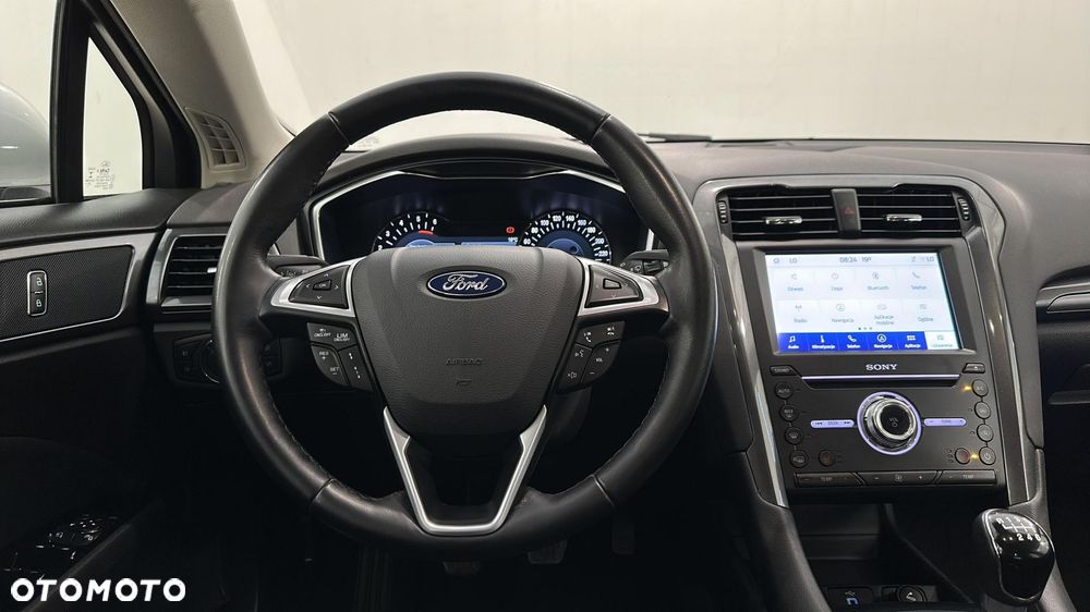 Ford Mondeo - 9