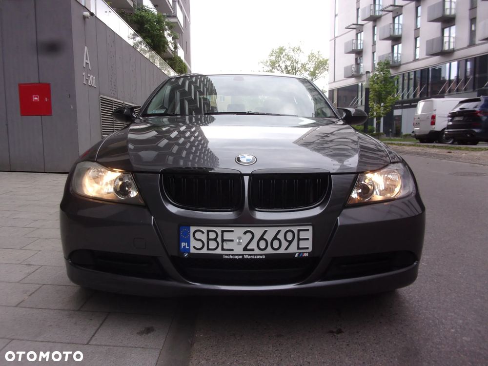 BMW Seria 3 - 1