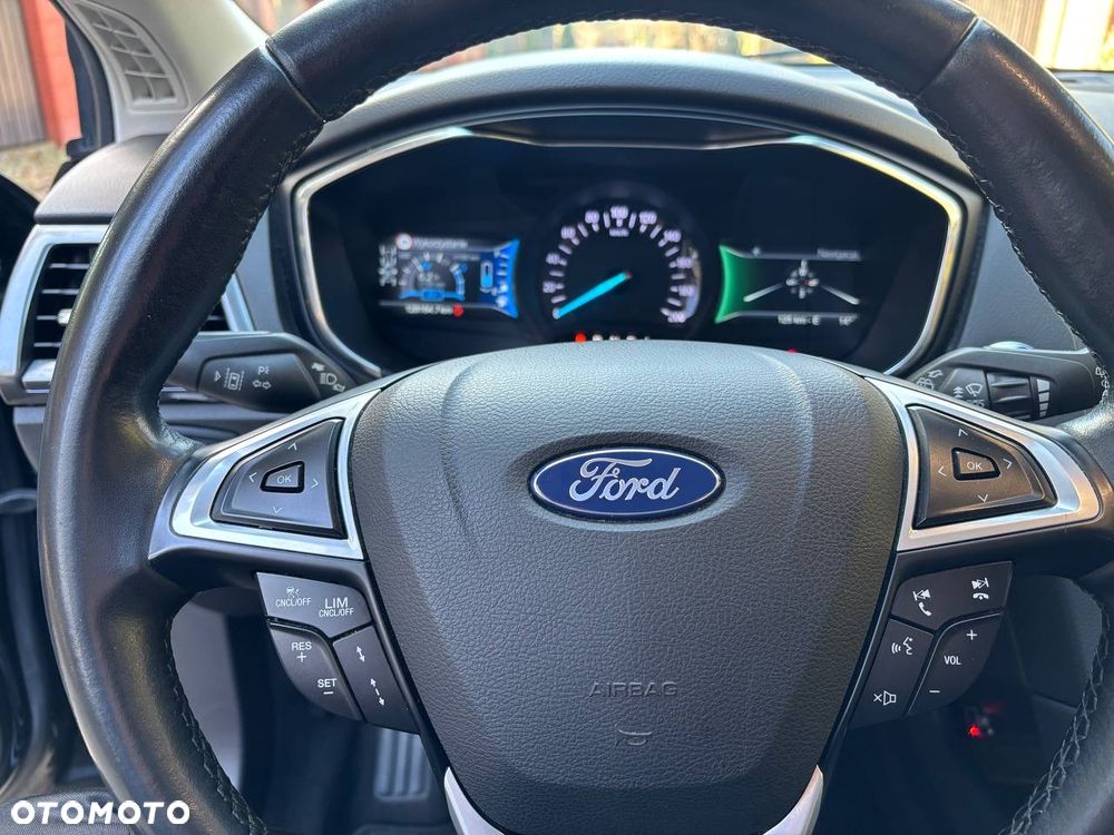 Ford Mondeo 2.0 Hybrid Titanium - 11