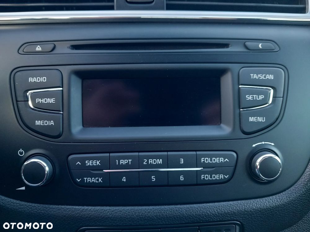 Kia Ceed 1.4 CVVT ISG Vision - 26