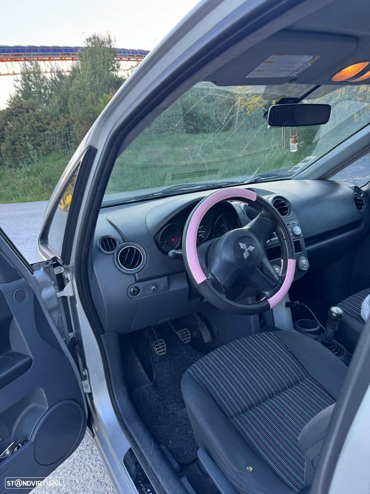 Mitsubishi Colt 1.5 DI-D Insport - 3