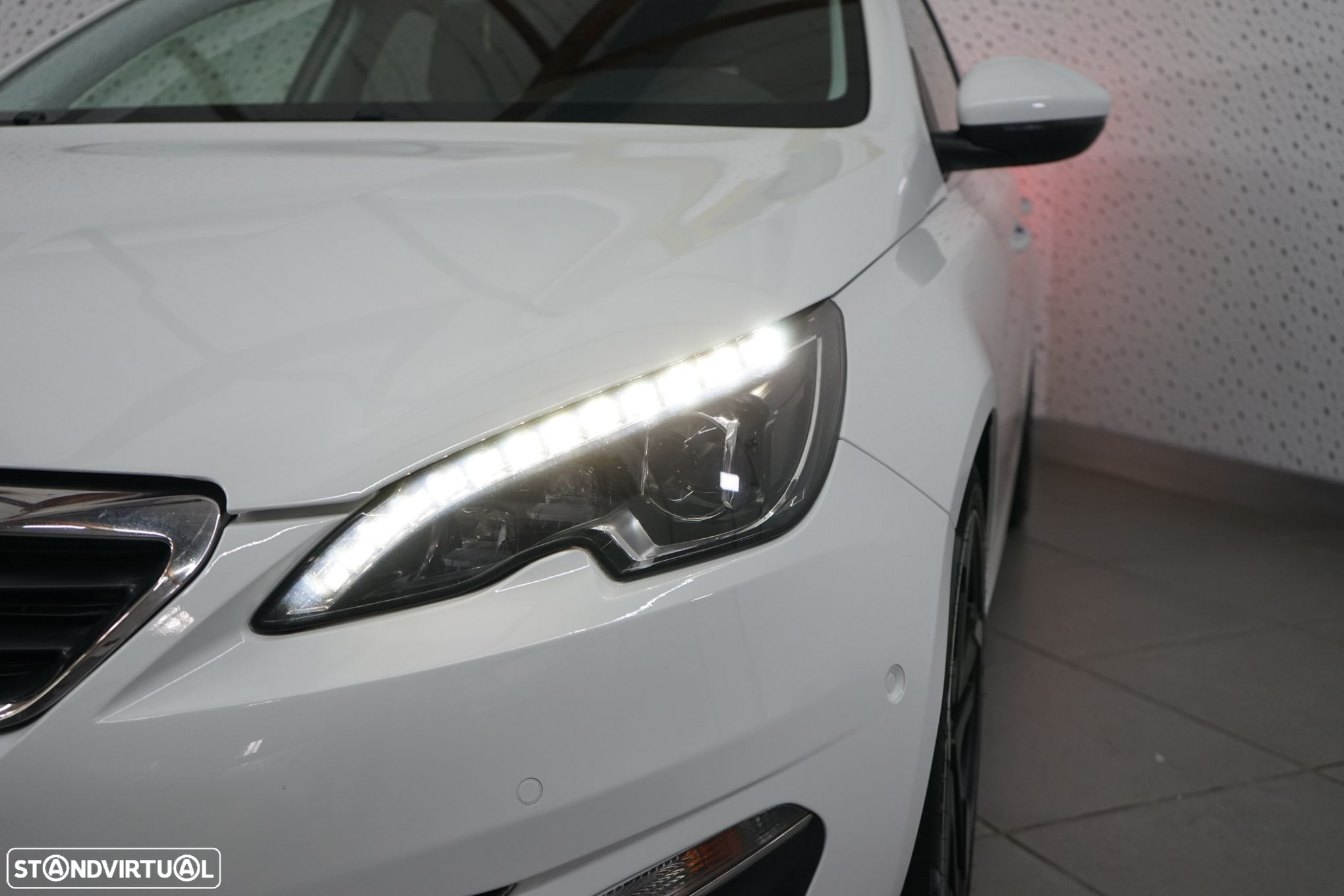 Peugeot 308 1.6 BlueHDi Allure J18 - 3